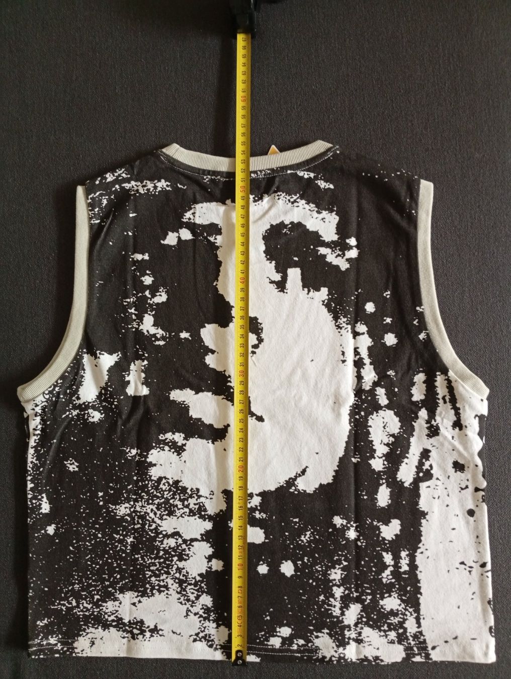 T-Shirts: Tank-Top Carpet white/ Large – Gebraucht aus Villars-sur-Glâne von dadj01 2