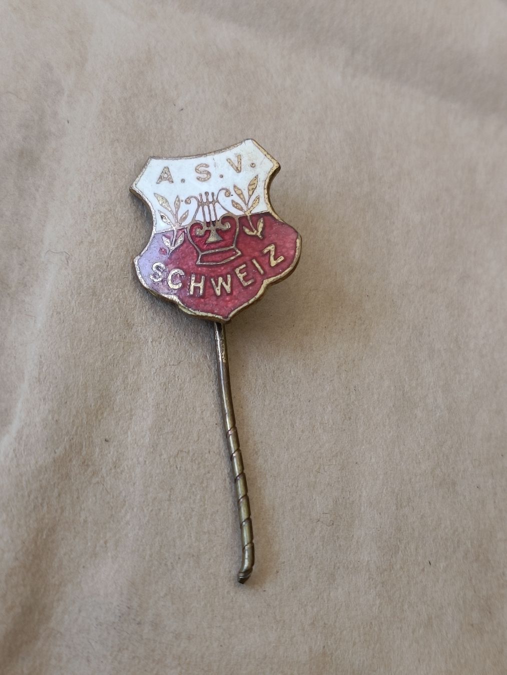 Placchette & Badge: Altes Abzeichen / ASV Schweiz Emailliert ca. 1920 – Usato da Brugg AG venduto da Ente015 1