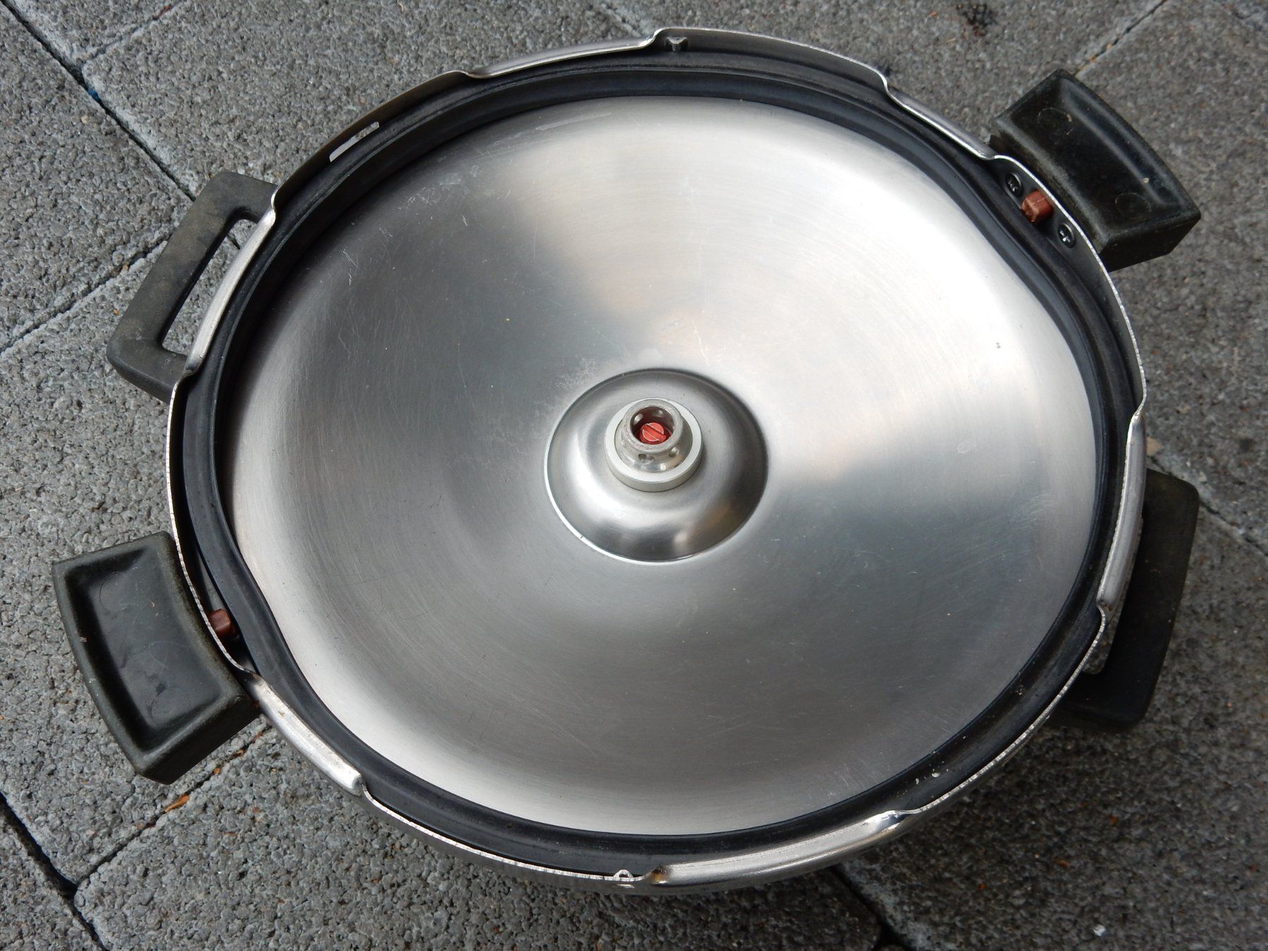 Töpfe: Dampf Kochtopf – Gebraucht aus Balsthal von Subaru11 4