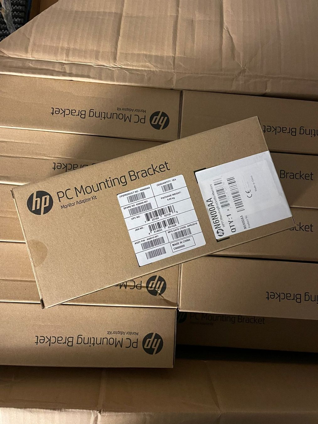 PC: 30 x PC- Mounting Station/Bracket HP mit HDMI Kabel – Nuovo e nell'imballaggio originale da Wängi venduto da LiqKojote 1