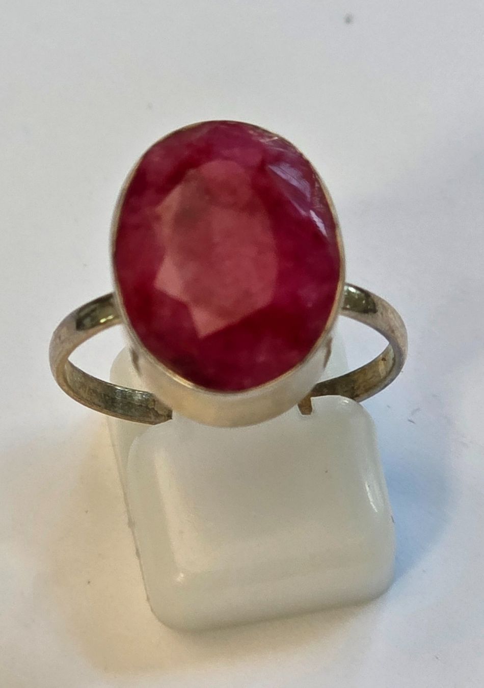 Ringe: Ring Silber mit ovalem Rubin Grösse 53 Neu – Neu (gemäss Beschreibung) aus Zürich von benedikt12 1