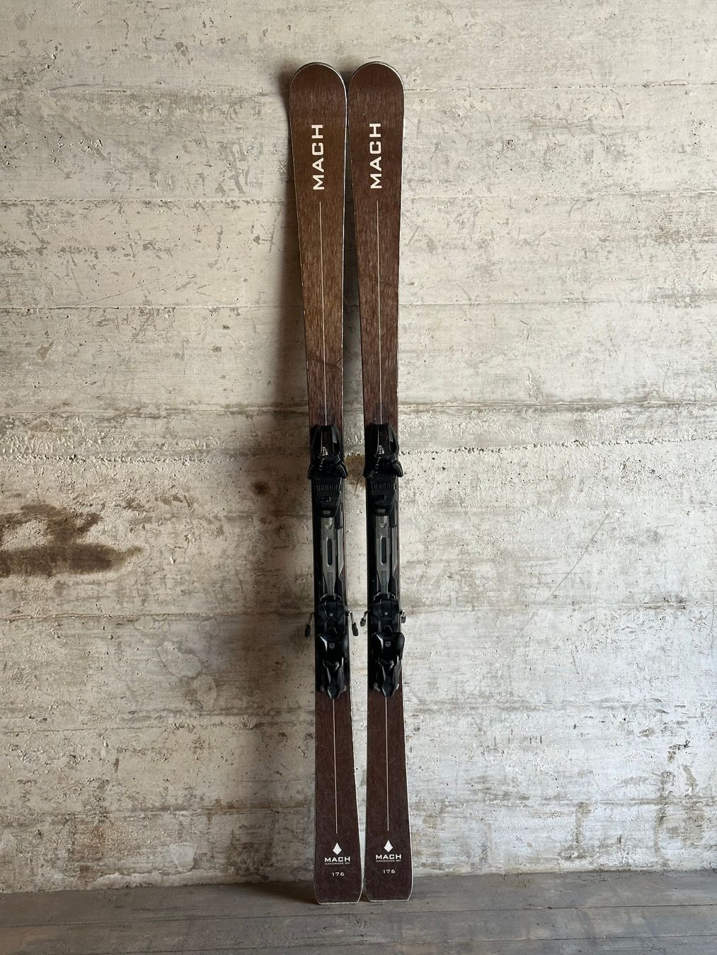 Sci: MACH Ski 176CM – Usato da Emmenbrücke venduto da karkarkar