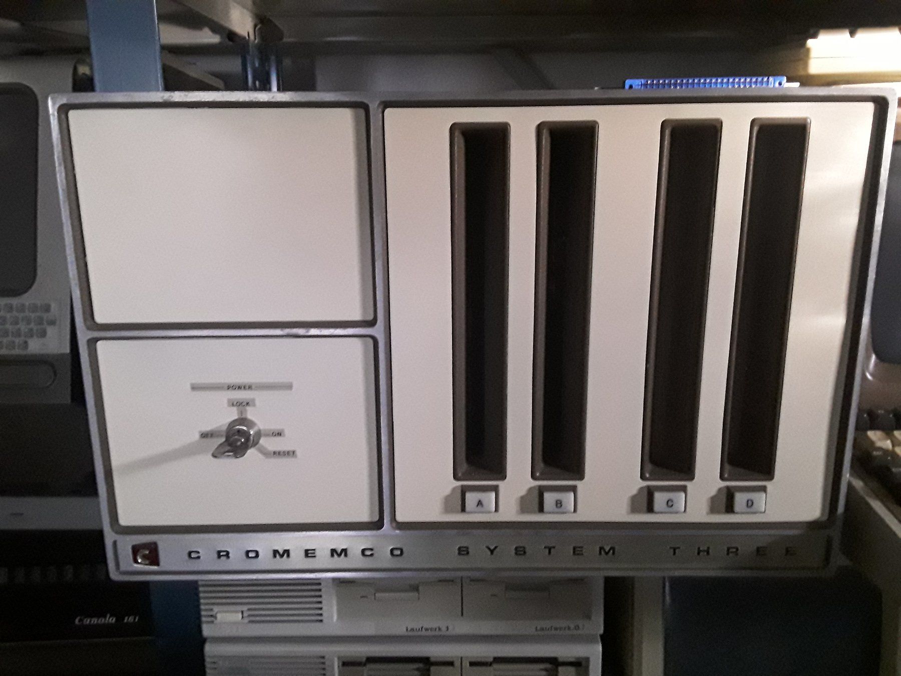 PCs: Cromemco System III mit Cromemco C3101 Terminal – Gebraucht aus Koblenz von Jdreesen 2