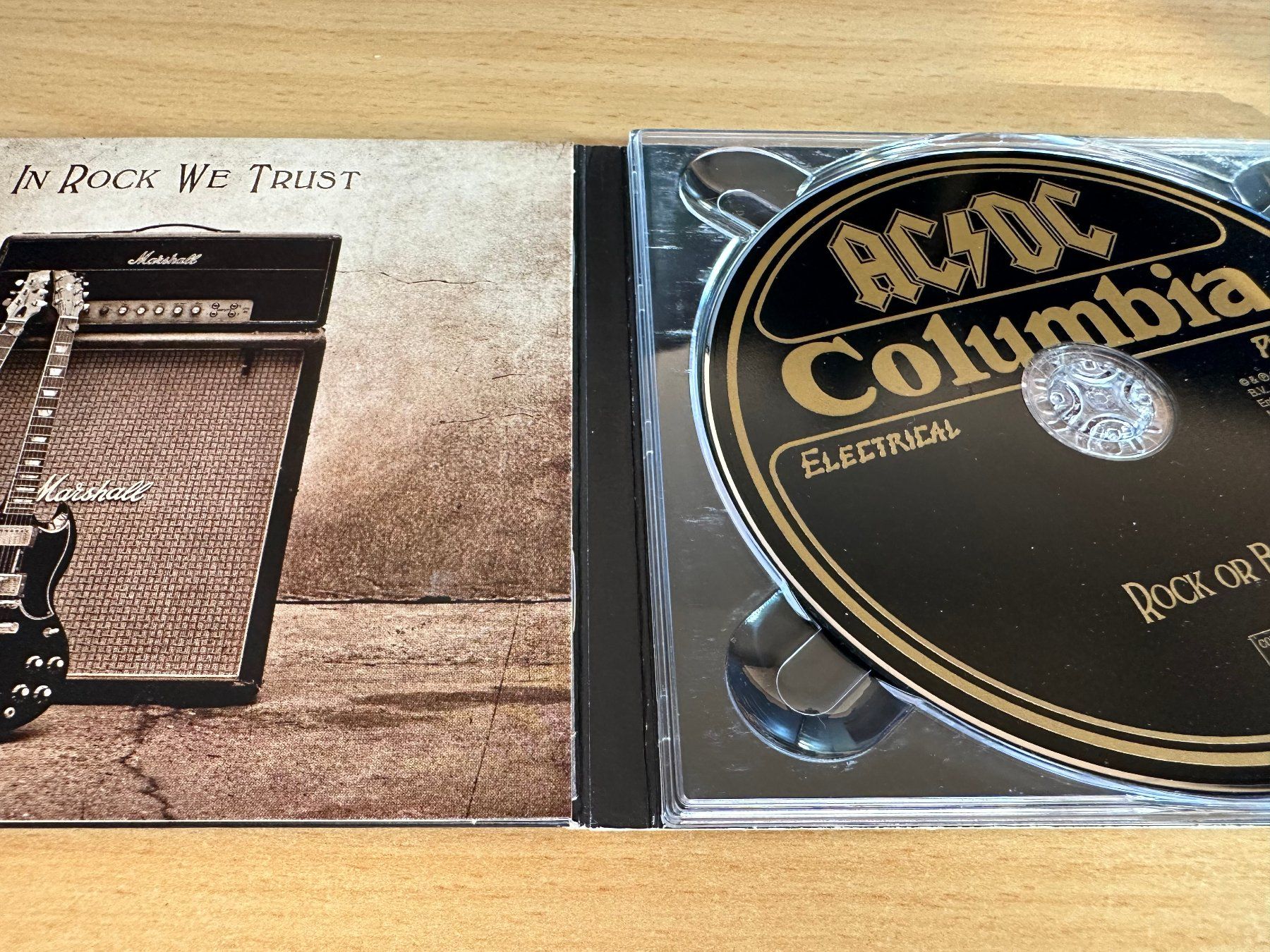 CD: AC/DC – Rock Or Bust – Usato da Rikon im Tösstal venduto da Alpenmutz 2