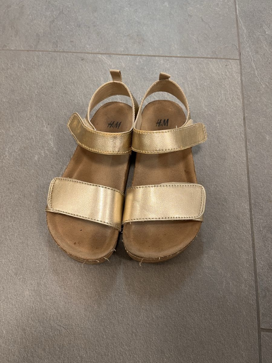 H&M Scarpe per ragazzi: Sandalen H&M - Grösse 28 – Usato da Tagelswangen venduto da PhilipH01