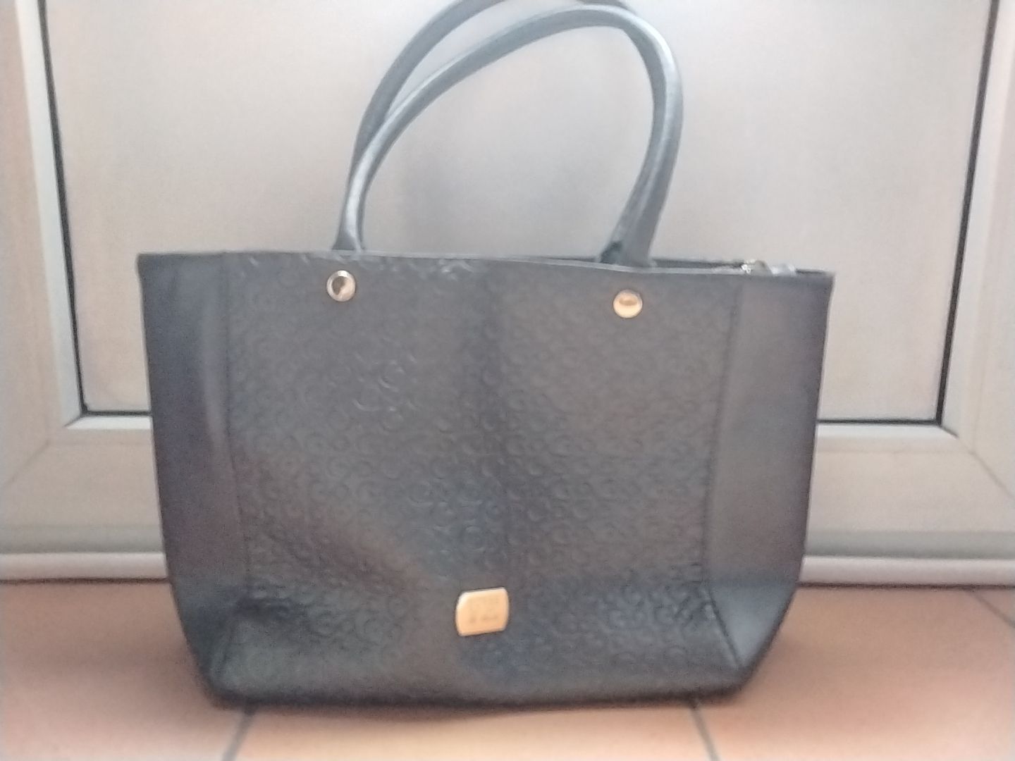 Guess Borse da donna: Sac Gues – Usato da La Chaux-de-Fonds venduto da Uyuni