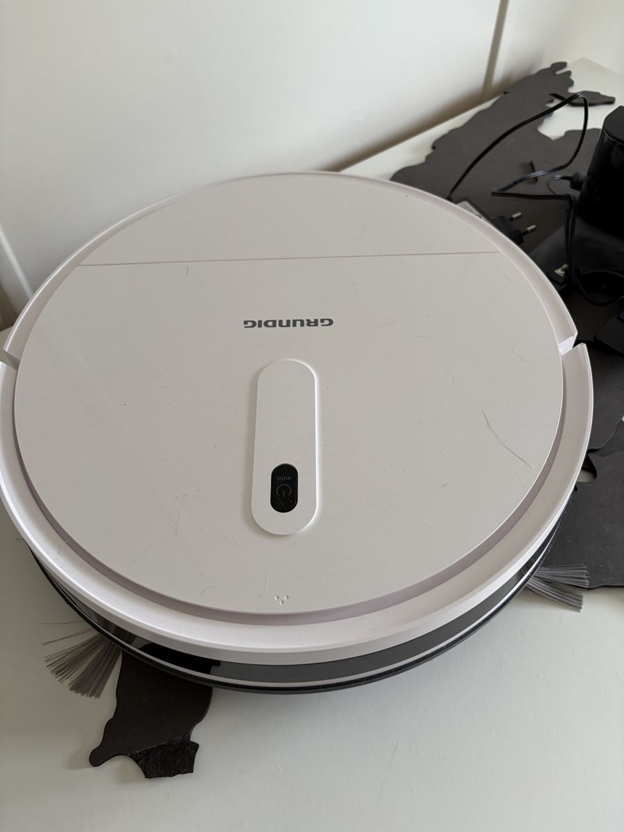 Grundig Aspirapolveri & Accessori: Staubsauger Roboter Grundig – Usato da Dagmersellen venduto da sil_wxg7