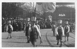 Zürich (ZH) – Volksumzug mit Zuschauern