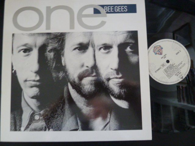 Schallplatten: Bee Gees - One (VG++) – Gebraucht aus Au ZH von sikoku