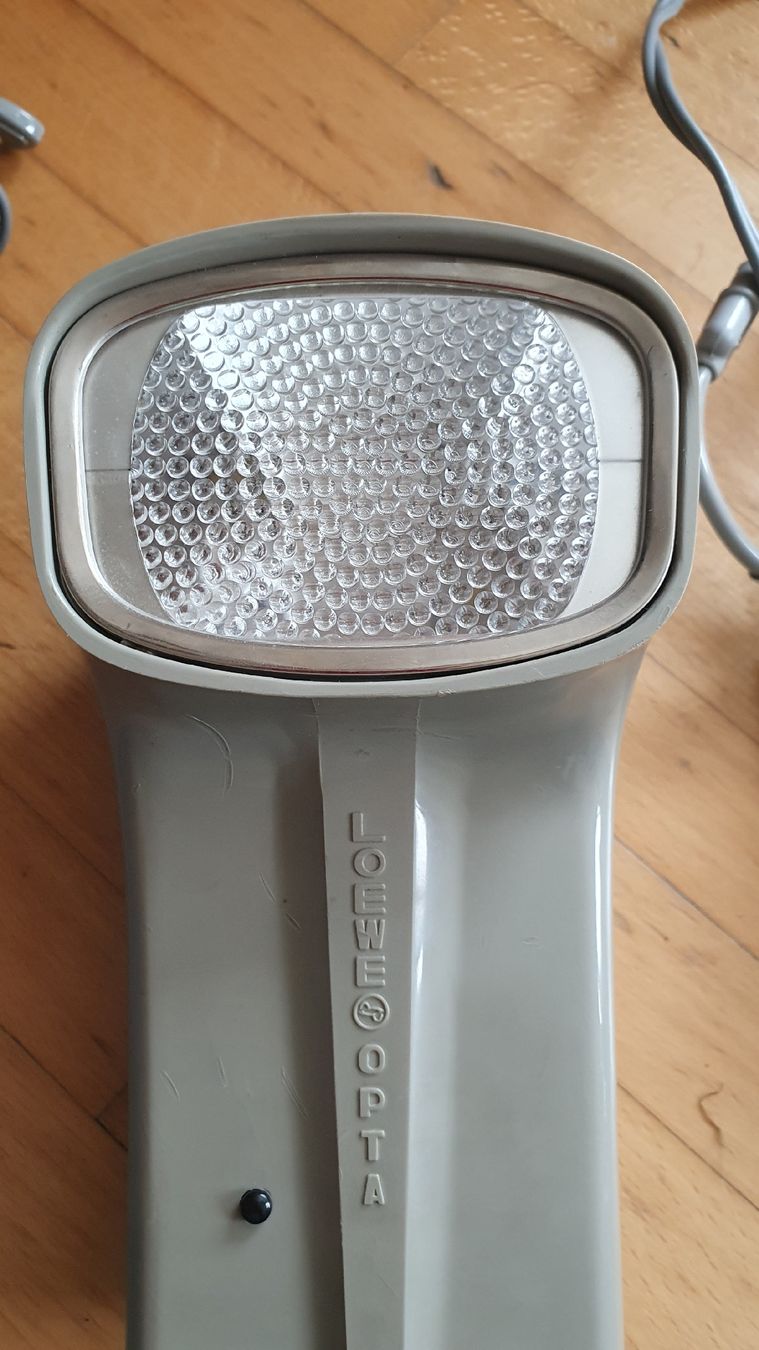 Flash: Vintage Blitzgerät Loewe Opta Optatron mit Originalkabel – Difettoso da Meilen venduto da DodoSchubi 7