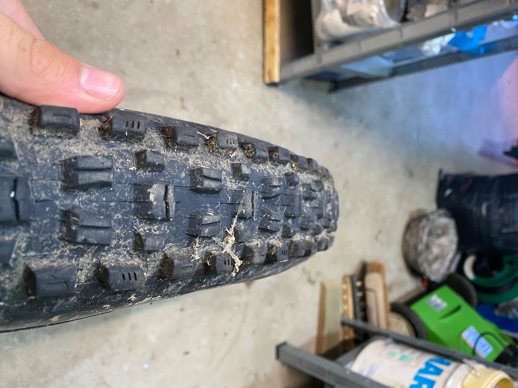 Maxxis Pezzi di ricambio: Lot de pneu Michelin et MAXXIS – Usato da Treyvaux venduto da jeremie.12.8 1