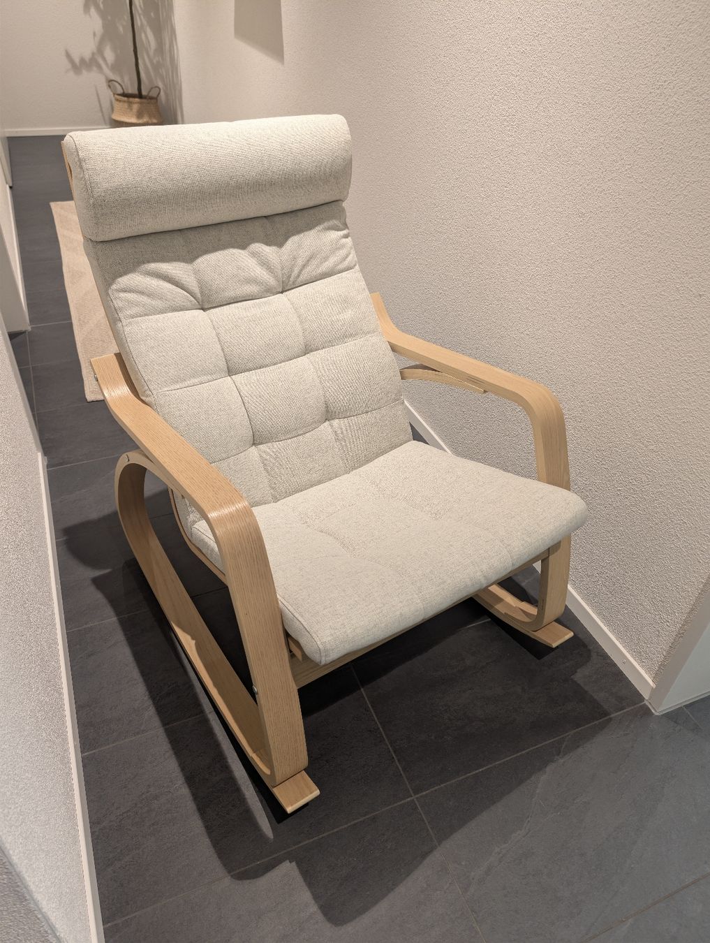 Ikea Poltrone: IKEA POÄNG Schaukelstuhl – Usato da Dettighofen venduto da salocin89