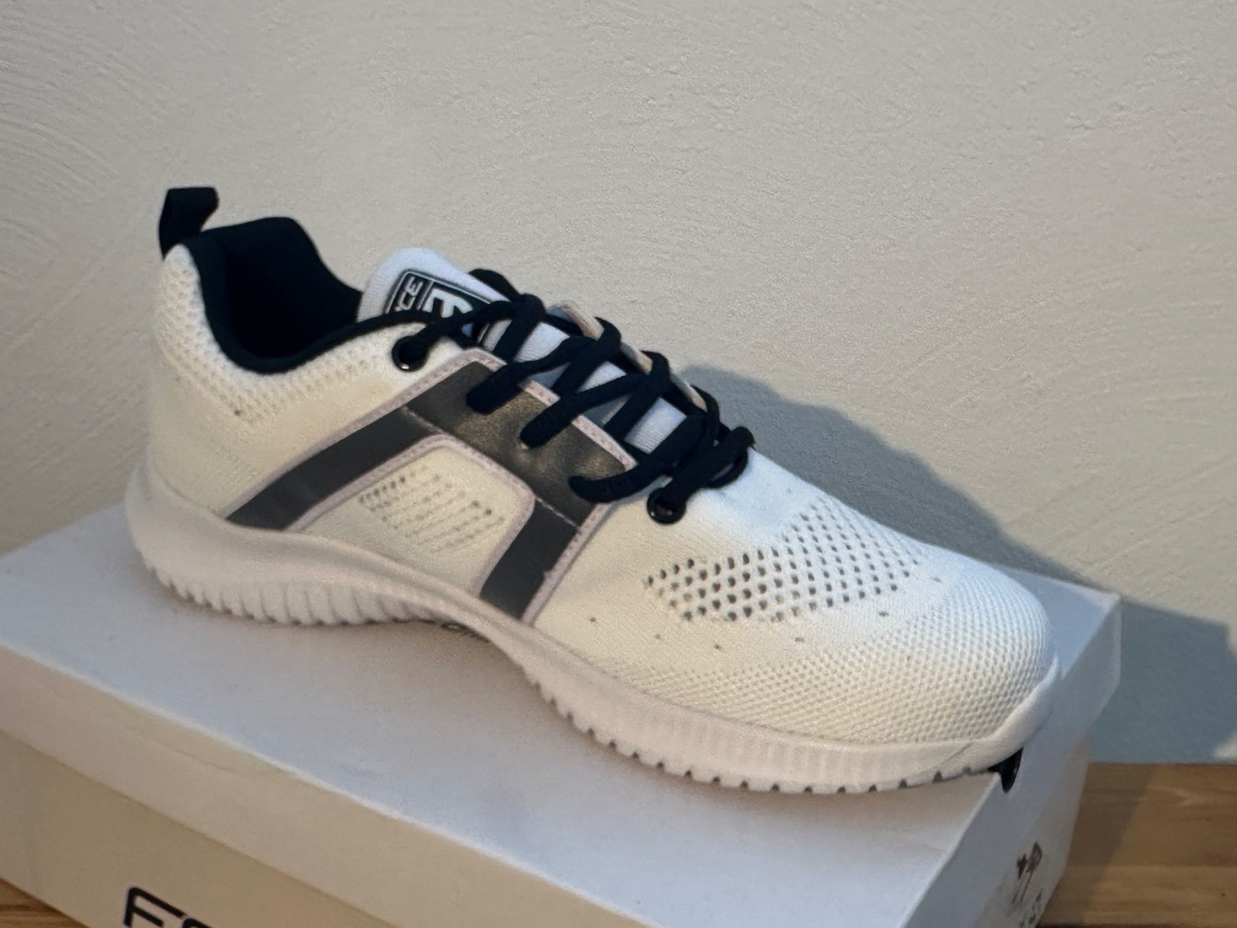 Scarpe da uomo: Force Sneeker – Nuovo e nell'imballaggio originale da Kestenholz venduto da hstech