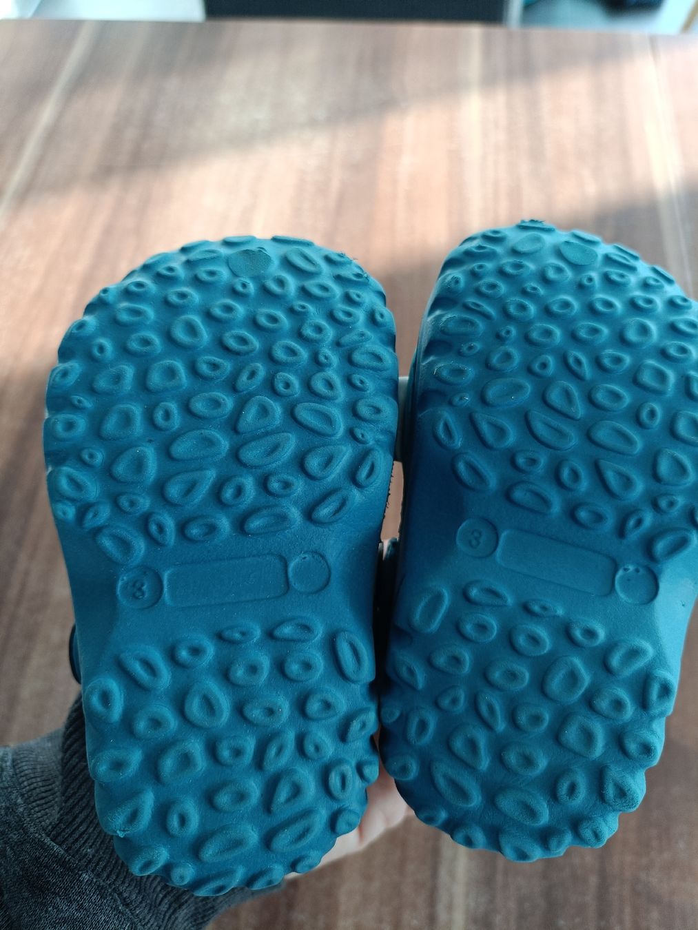 Scarpe per ragazzi: Badeschuh Gr. 20 – Usato da Biberist venduto da Stylux01 1