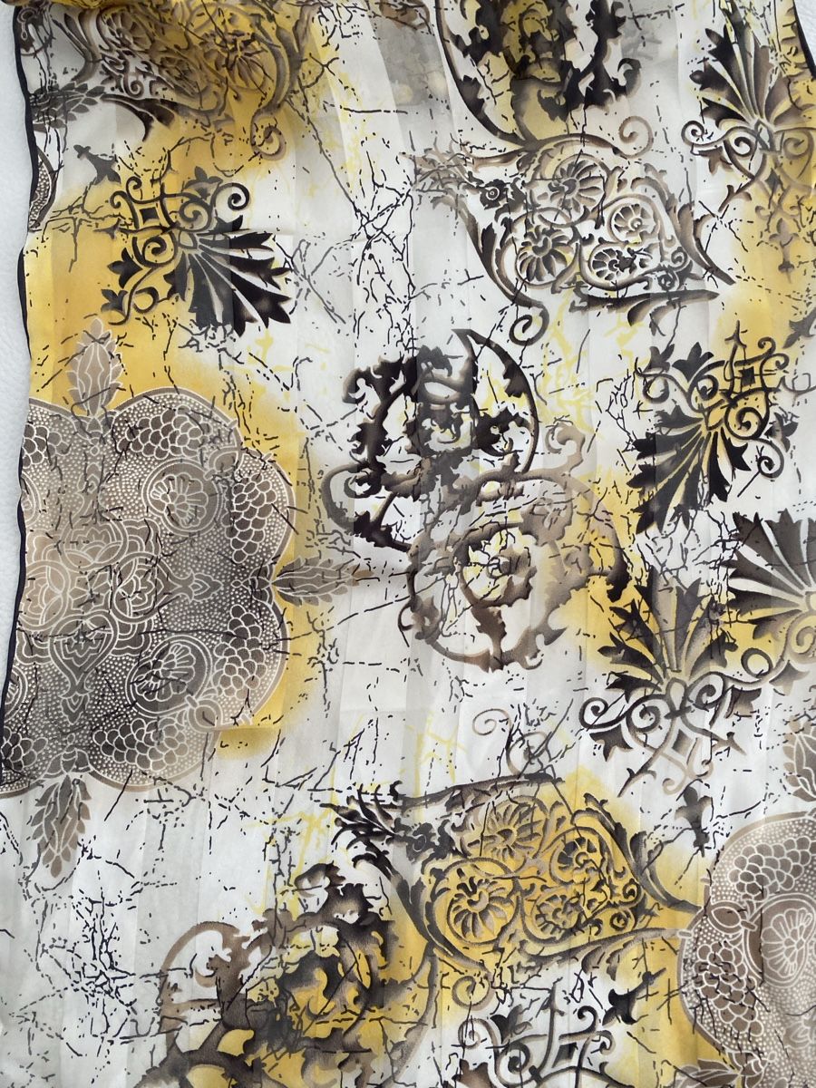Foulard & Sciarpe: Seiden Schal 🌸 – Usato da Opfikon venduto da Luis144 5