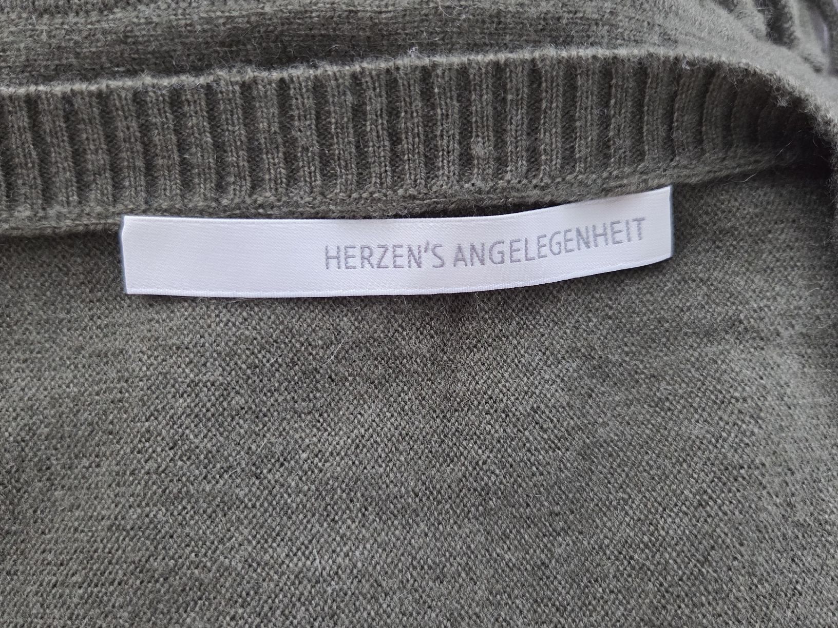 Autres vêtements femmes: schöner Poncho, Pullover Herzensangelegenheit – Neuf (Voir description) à Wiesendangen par Sinhuk 3