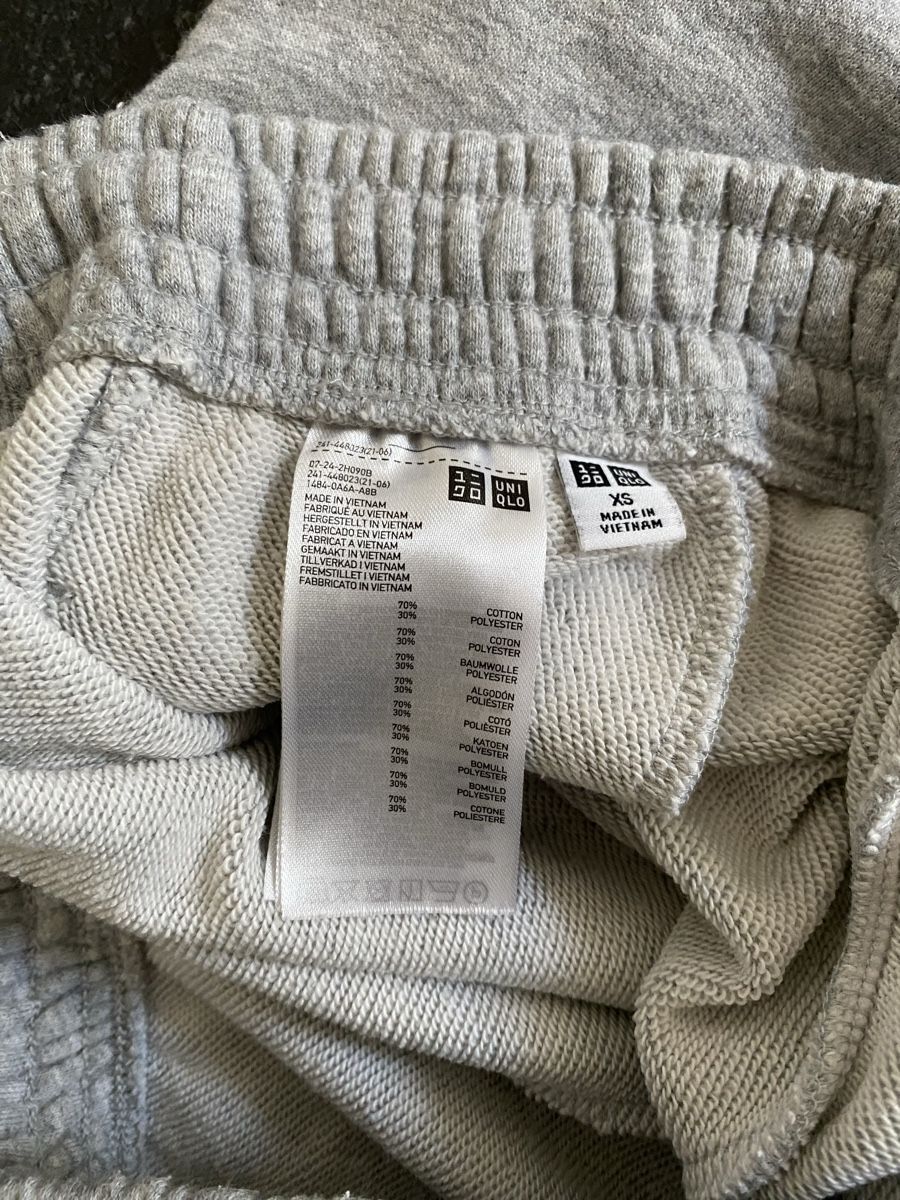 Uniqlo Hosen: Uniqlo Shorts  – Gebraucht aus Lützelflüh-Goldb von flu_q9tg 1