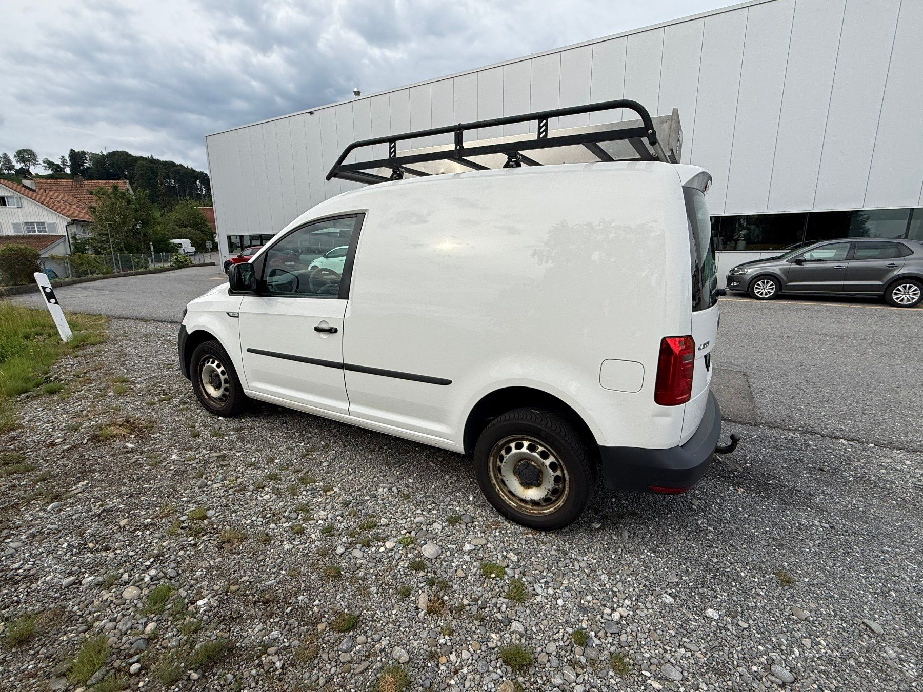 VW Veicoli commerciali: VW Caddy Kombi 2.0 TDI 4 Motion – Usato da Heiden venduto da Olii 3