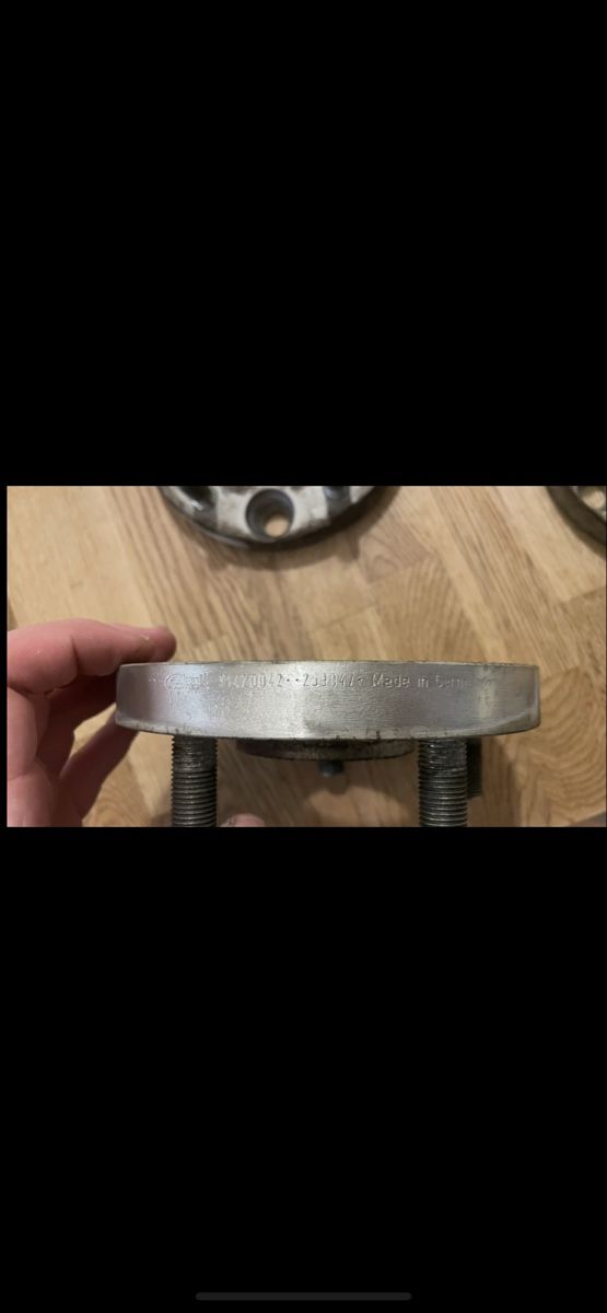 Mopar Tutti pezzi di ricambio auto: Jeep/ Dodge Durango Distanzscheiben Eibach – Usato da Feuerthalen venduto da Maendli1962 1