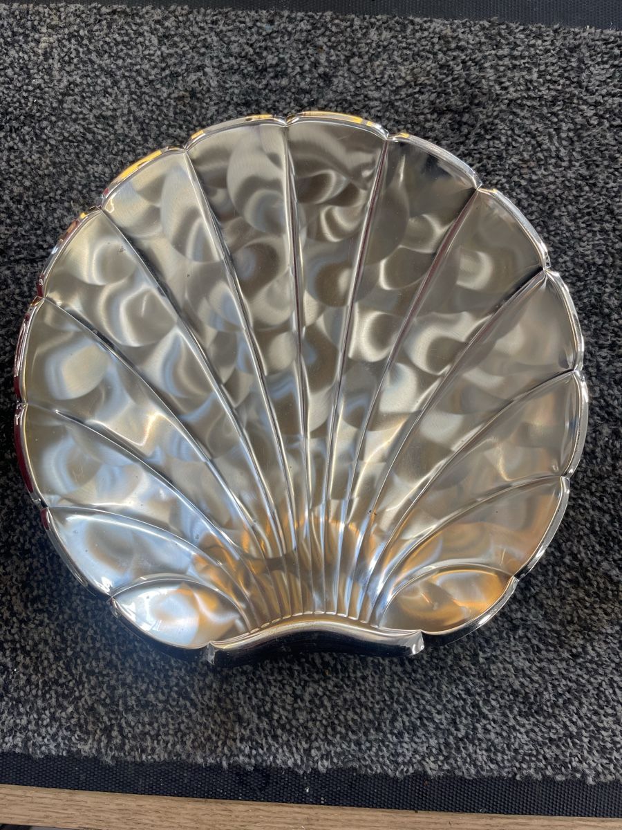 Piatti di portata: Large Silver-Plated Ikora Shell Centerpiece – Usato da Oberwil BL venduto da dyl_htk9