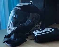 Motorradhelm Grösse M (fast wie NEU)