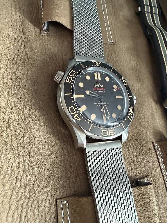 Omega Uhren: Omega Seamaster Diver 300 M 007 Edition – Gebraucht aus Zürich von timeio-swapwatch 2