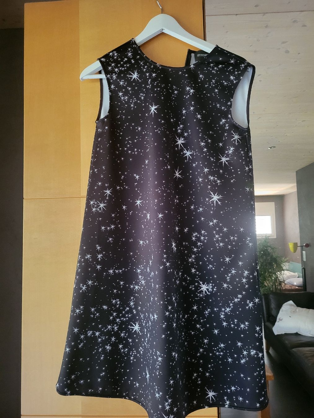 Sportmax Kleider: Robe Sportmax Code "Curvone" imprimé étoiles – NEUVE – Neu und originalverpackt aus Aproz (Nendaz) von mar_zxm9 3