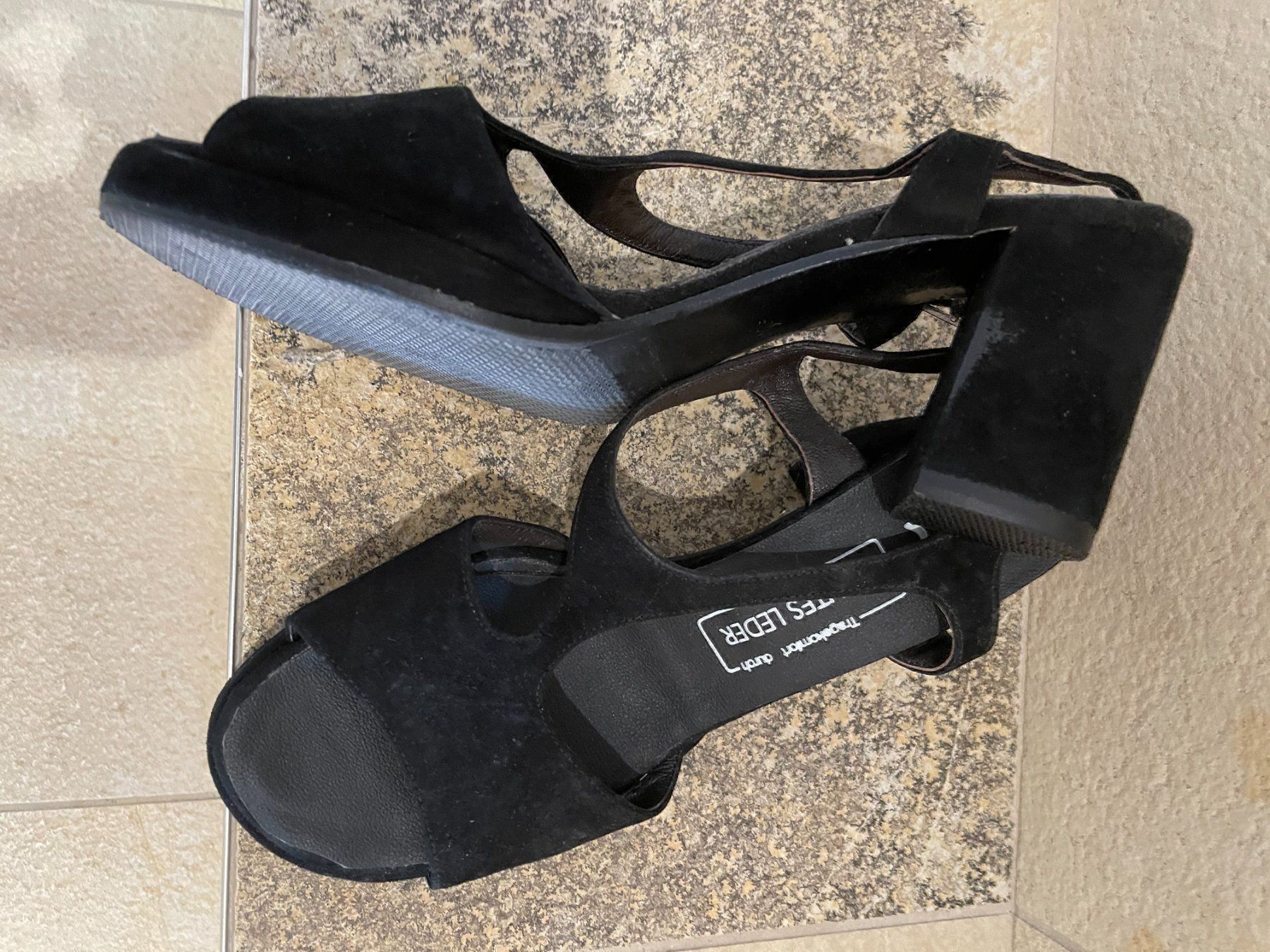 Scarpe da donna: Sandalette – Usato da Wettswil venduto da MargrithK01 1