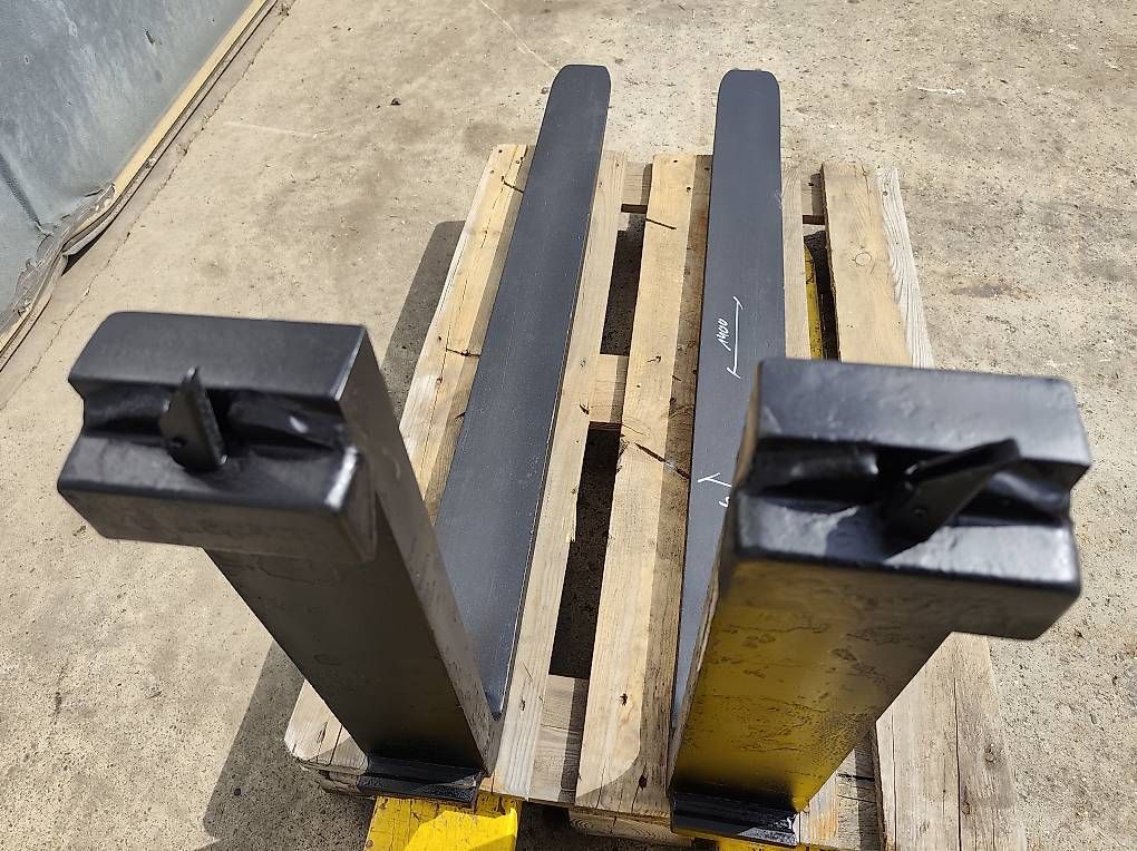 Carrelli elevatori e a forche: Fourche élévateur FEM3 1400mm – Usato da Bassecourt venduto da Jumat 1