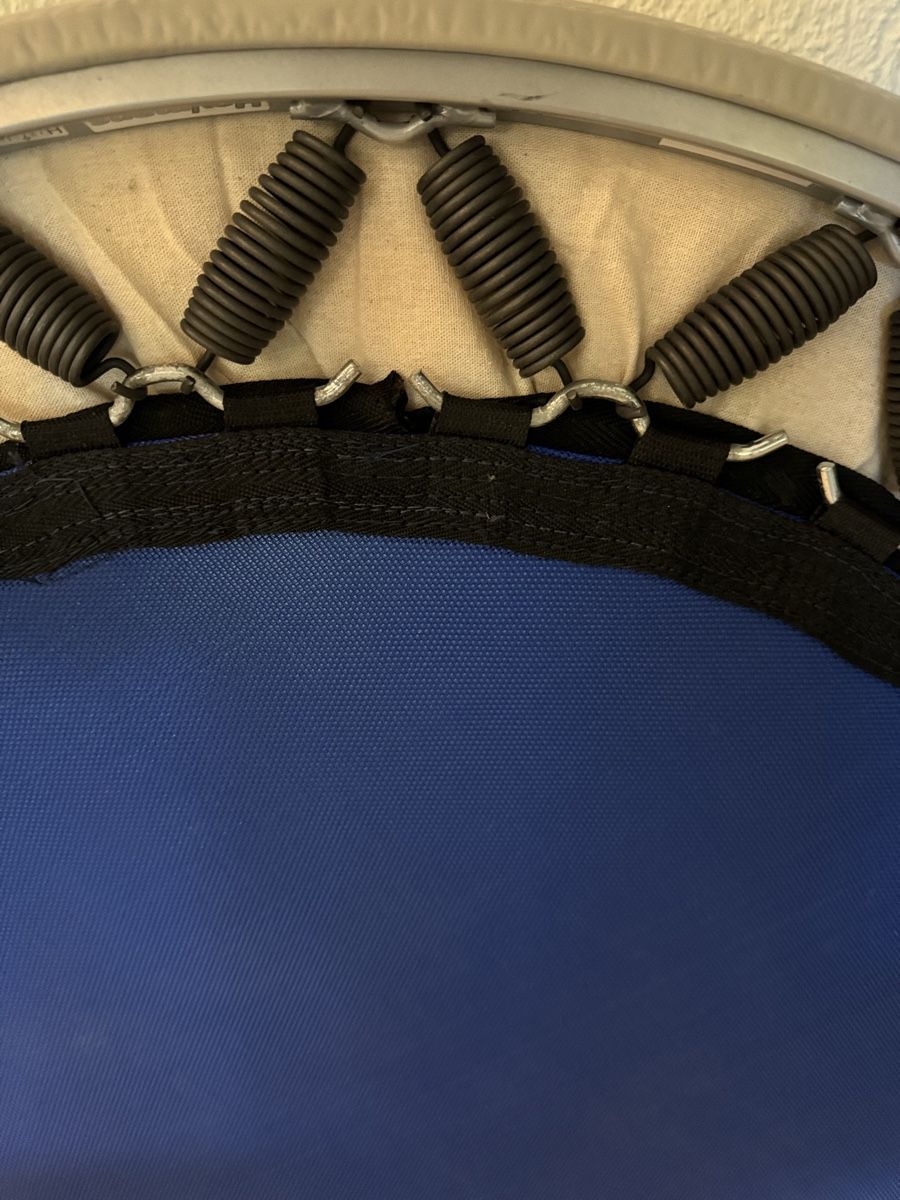 Trampolini: Trampolin top Zustand, kaum gebraucht – Nuovo (secondo la descrizione) da Bolligen venduto da Mia1973 4