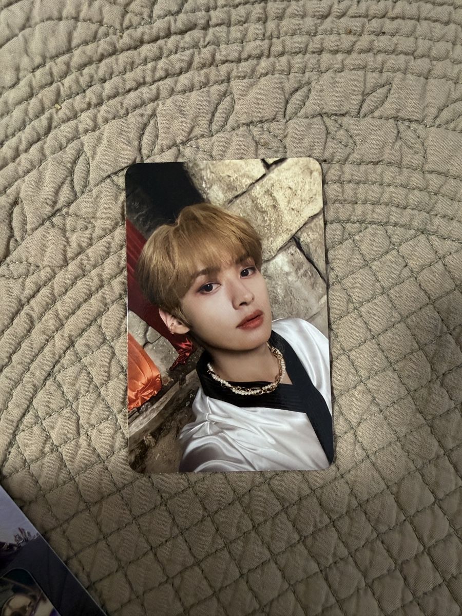 Sammelbilder & Trading cards: Stray Kids LEE KNOW Sammelbild Original – Neu (gemäss Beschreibung) aus Basel von kal_l6ms
