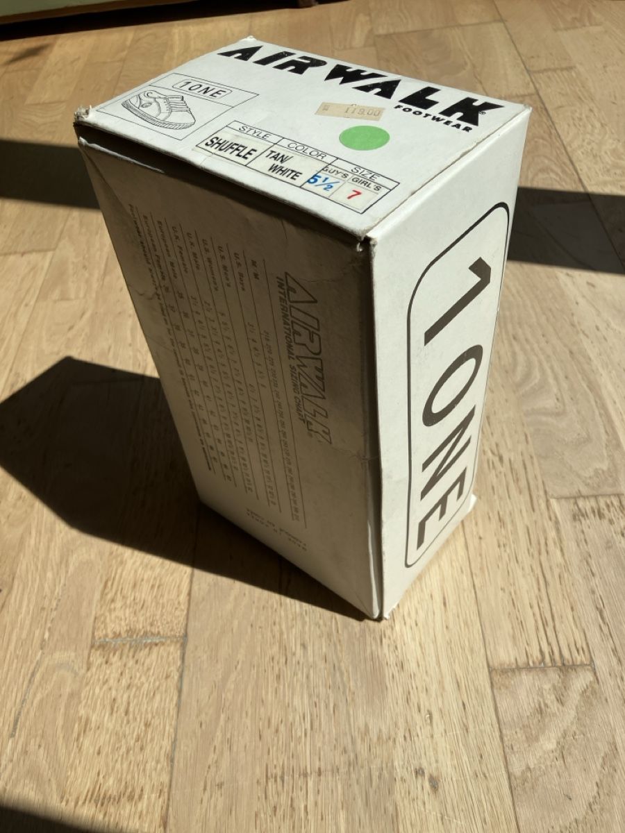 Scarpe da uomo: Verpackung Airwalk 1ONE – Usato da Zürich venduto da Benksy 1
