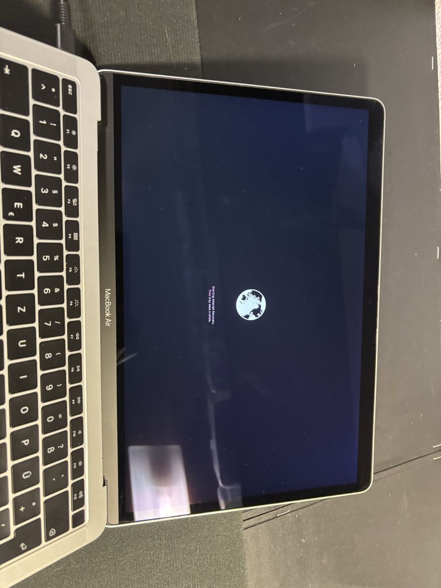 Apple Portables: Macbook Air A1932 – Défectueux à Vicques par samyboy 7