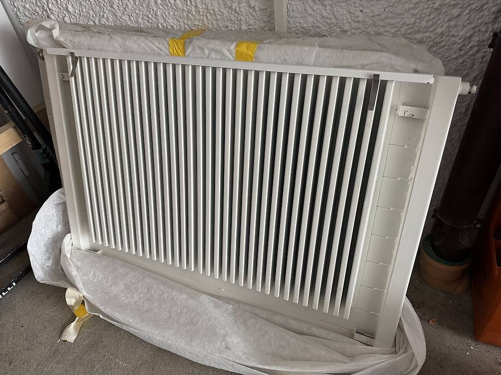 Radiatori: Heizkörper, Radiator 3 Stück – Usato da Olten venduto da wit_7rs9 3