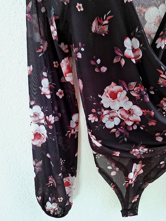 Top: neuer Body, Blumenmuster, Oberteil, Bluse – Nuovo e nell'imballaggio originale da Hettlingen venduto da exp_p7b2 1