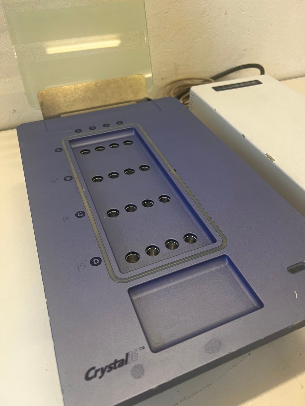 Accessori da laboratorio: Avantium Technologies Benchtop Crystallization System – Usato da Niederdorf venduto da LeptonAG_Labor 5