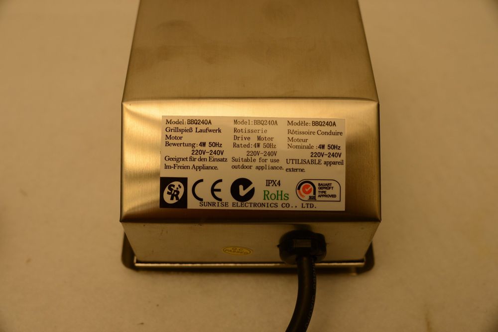 Grillmotor 220/240 Volt 4-Kannt 8,25 mm ca. 120 U/Std | Kaufen auf Ricardo