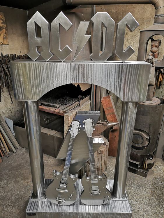 AC/DC Gibson Gretsch (Gebraucht) in Widnau für CHF 5990 – nur Abholung ...