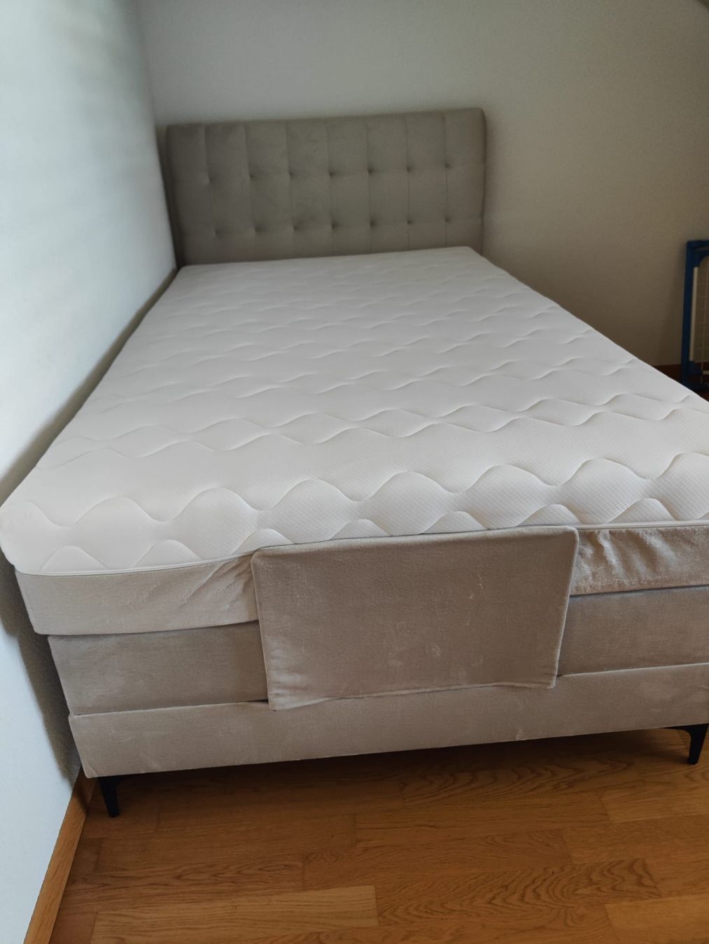 Mömax Letti: Boxspringbett Falcon In Grau – Usato da Flawil venduto da ludalrom 1