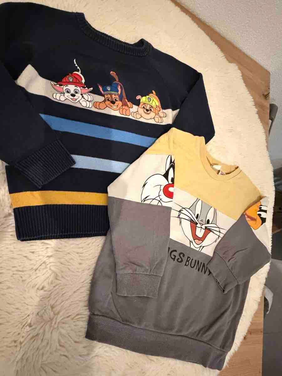Lotti & Set di vestiti: Lot de 2 pulls pour garçon, taille 122, multicolore – Nuovo (secondo la descrizione) da La Chaux-de-Fonds venduto da Sabinchenn 1