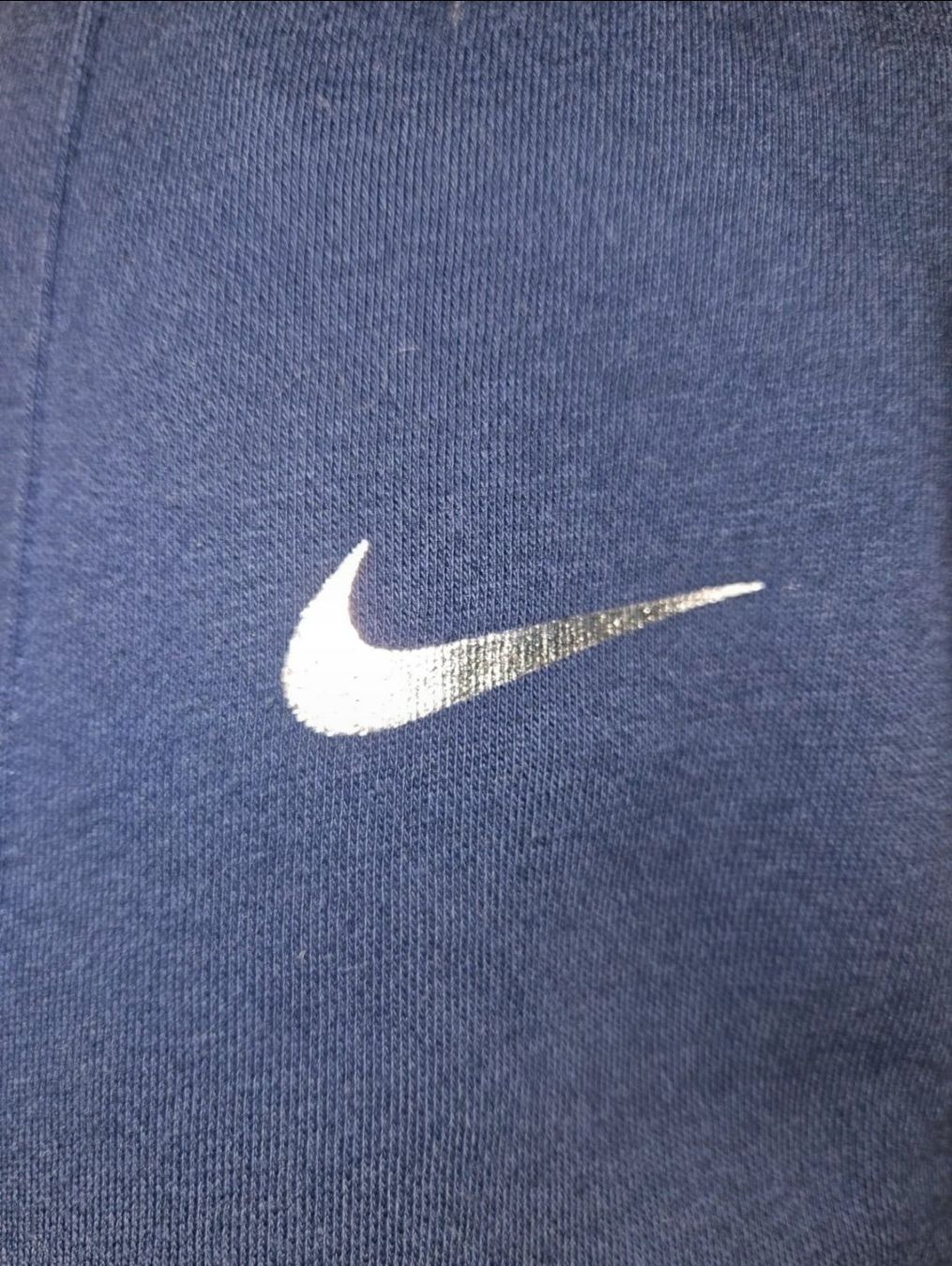 Nike Hosen: Pantalon de survêtement Nike – Gebraucht aus Mont-sur-Lausanne von Didinho 1