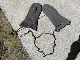 Armee Handschuhe mit Fell, 1 Paar mit Fallbändel