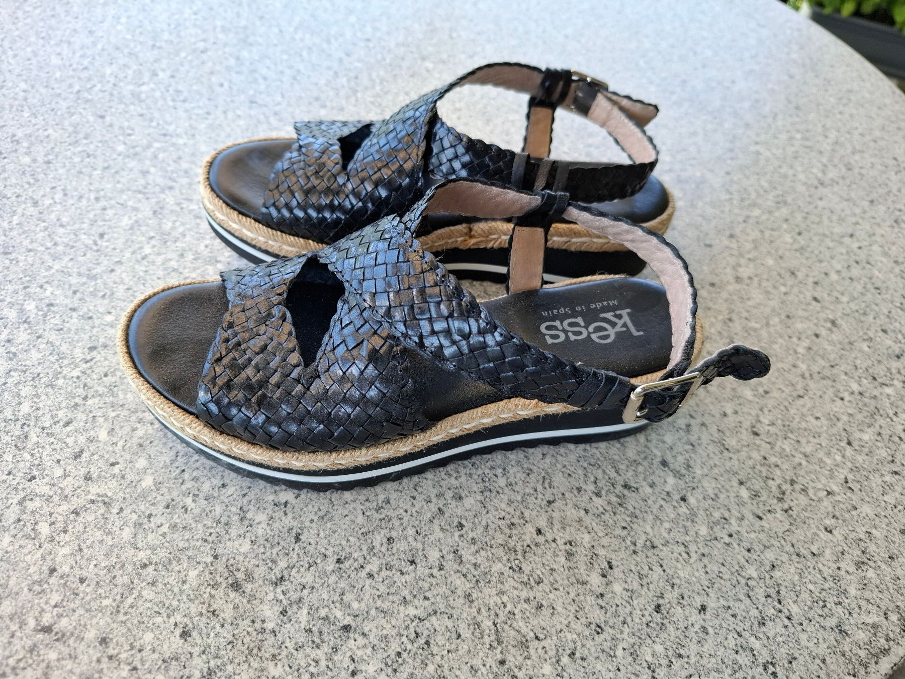 Scarpe da donna: Sandalen geflochten – Usato da Villmergen venduto da Rubavi