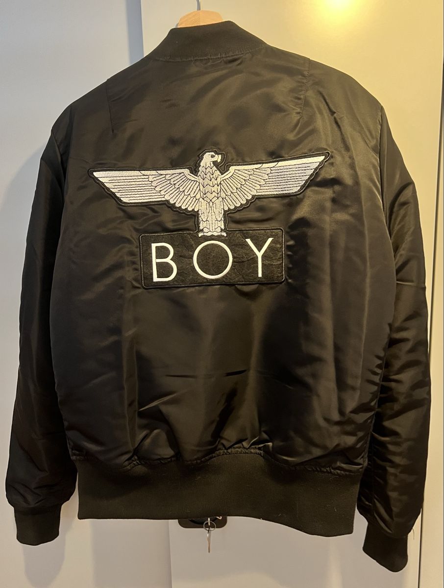 Giacche: Boy London Bomberjacke mit Adler. Grösse M – Usato da Sevelen venduto da Ritiplampi 1