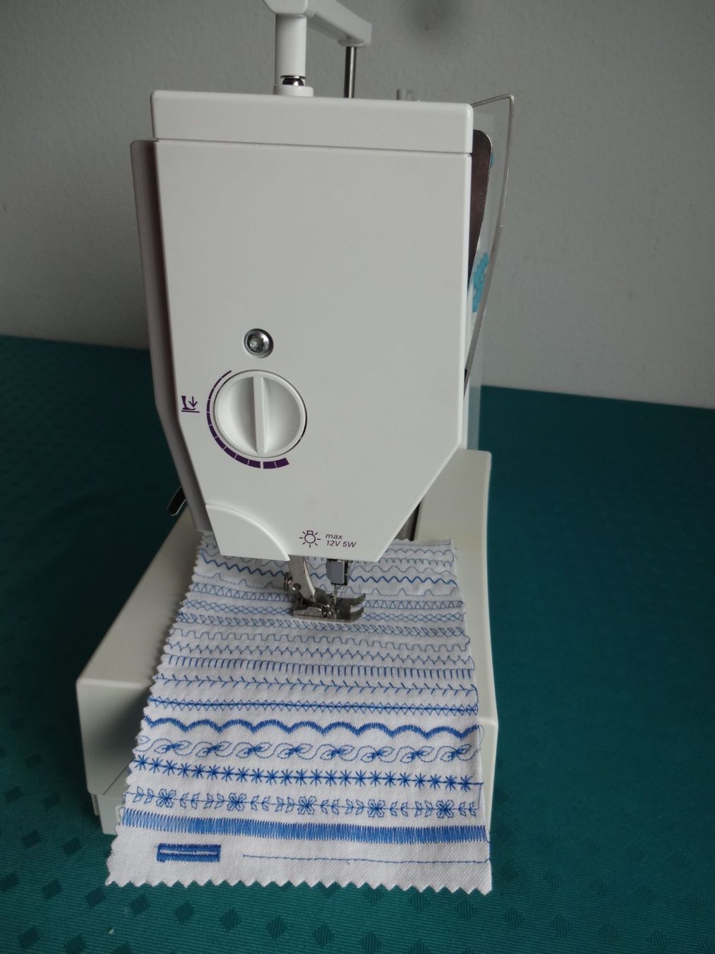 Bernina Macchine da cucire: *BERNINA activa 140* Revidiert – Usato da Frauenfeld venduto da Reyy58 5