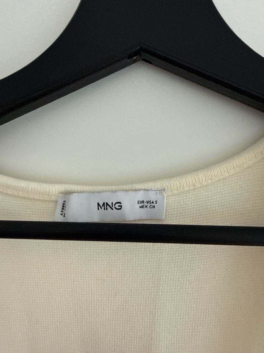 Mango Tops:     Tank top  – D'occasion à Nebikon par Preloved_bykelly 1