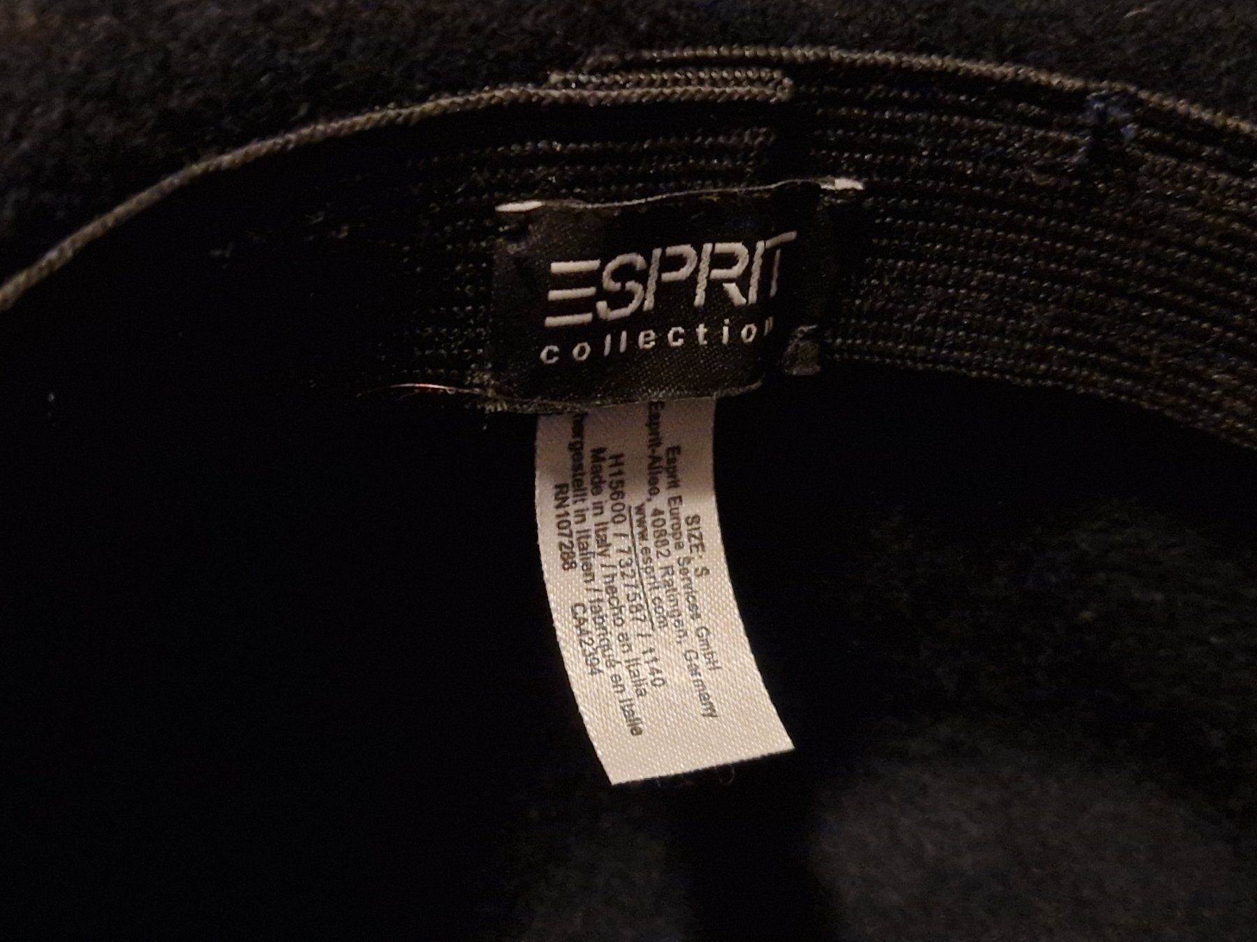 Esprit Hüte, Mützen & Caps: Esprit Wollhut marine blau Grösse S – Gebraucht aus MUEHLAU von ibo_5c7d 1