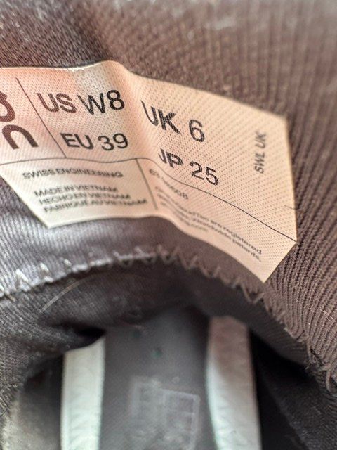 On Damenschuhe: On Wanderschuhe – Gebraucht aus Eggenwil von spinning05 4