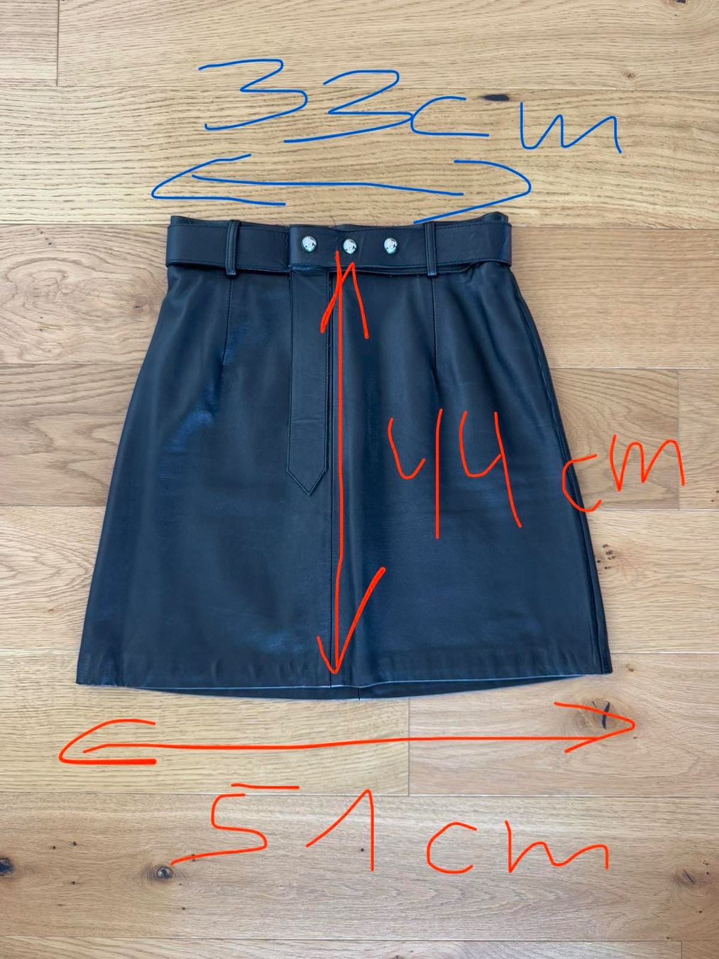 Sandro Gonne: Sandro Paris leather mini skirt, size 1 – Usato da Dübendorf venduto da Pink.Blue 5