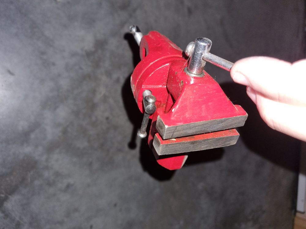 SCHRAUBSTOCK DREHBAR KLEINANZEIGEN DE visual data 4